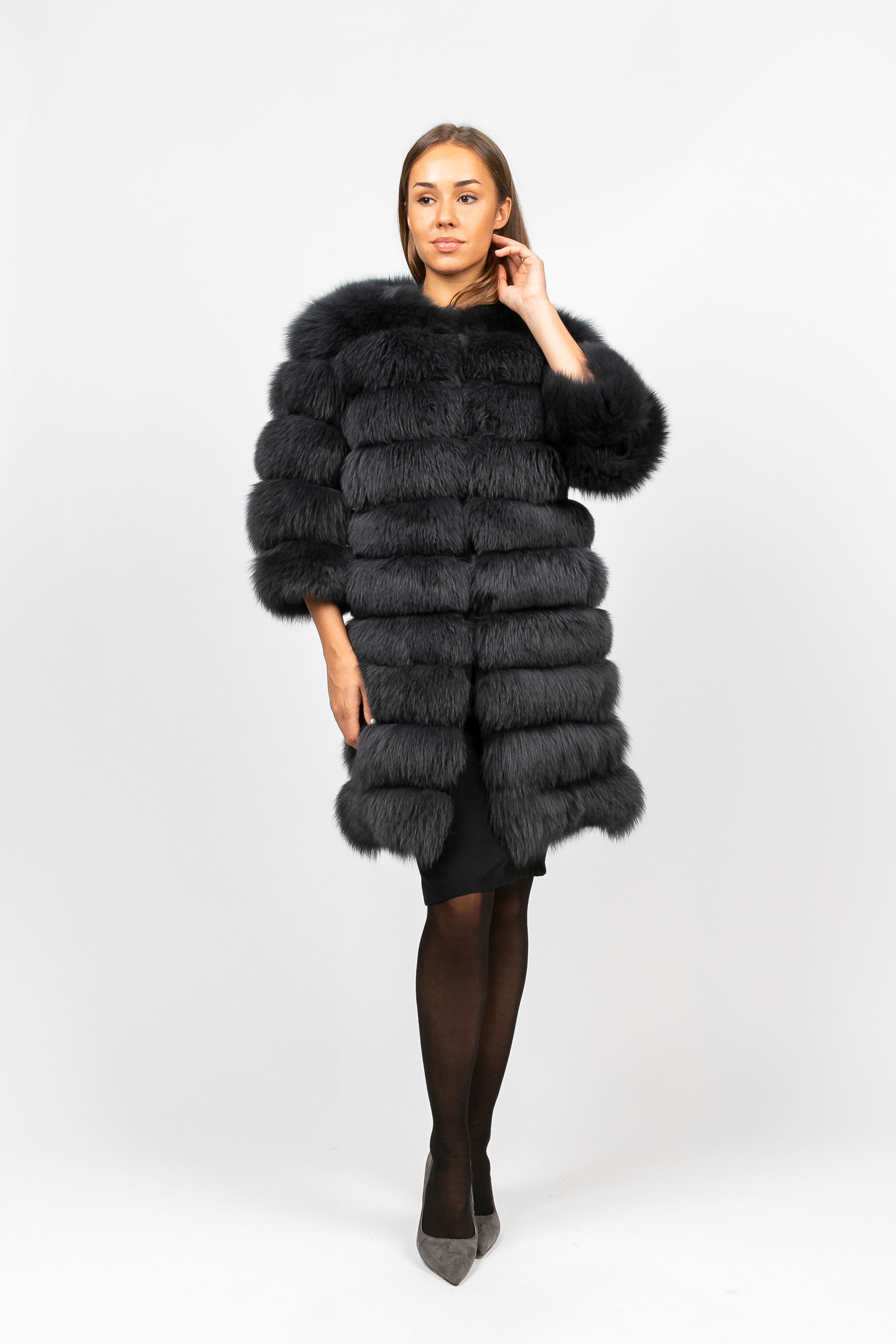 Шуба PARKA+ 01267 с меха песца Графіт, Шуба PARKA+ 01267 с меха песца Графіт L
Шуба PARKA+ 01267 с меха песца Графіт, Шуба PARKA+ 01267 с меха песца Графіт L
