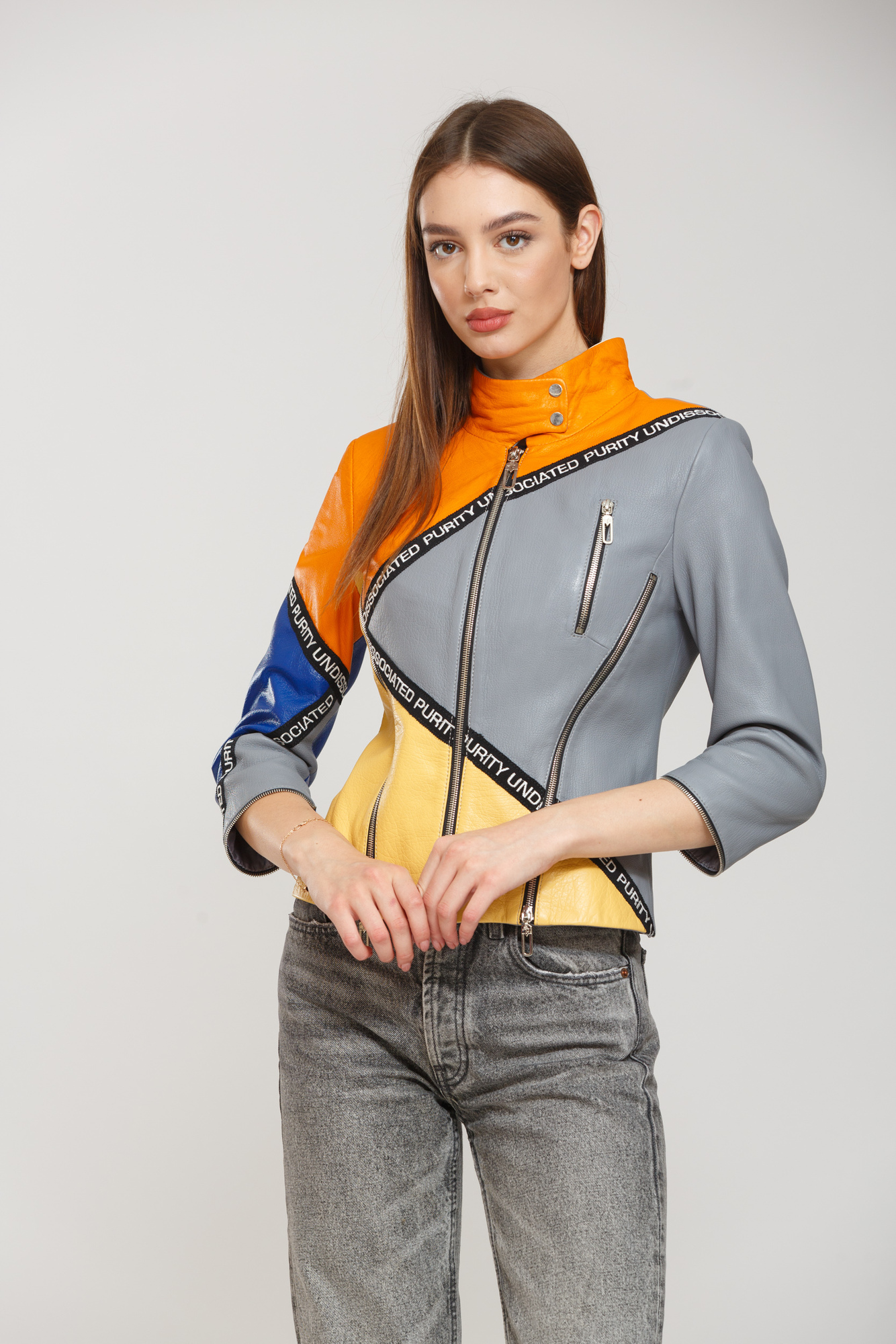 Куртка Sacha Pacha Разноцветный (21-Z-3771, Куртка Sacha Pacha 34 Разноцветный (21-Z-3771)
Куртка Sacha Pacha Разноцветный (21-Z-3771, Куртка Sacha Pacha 34 Разноцветный (21-Z-3771)