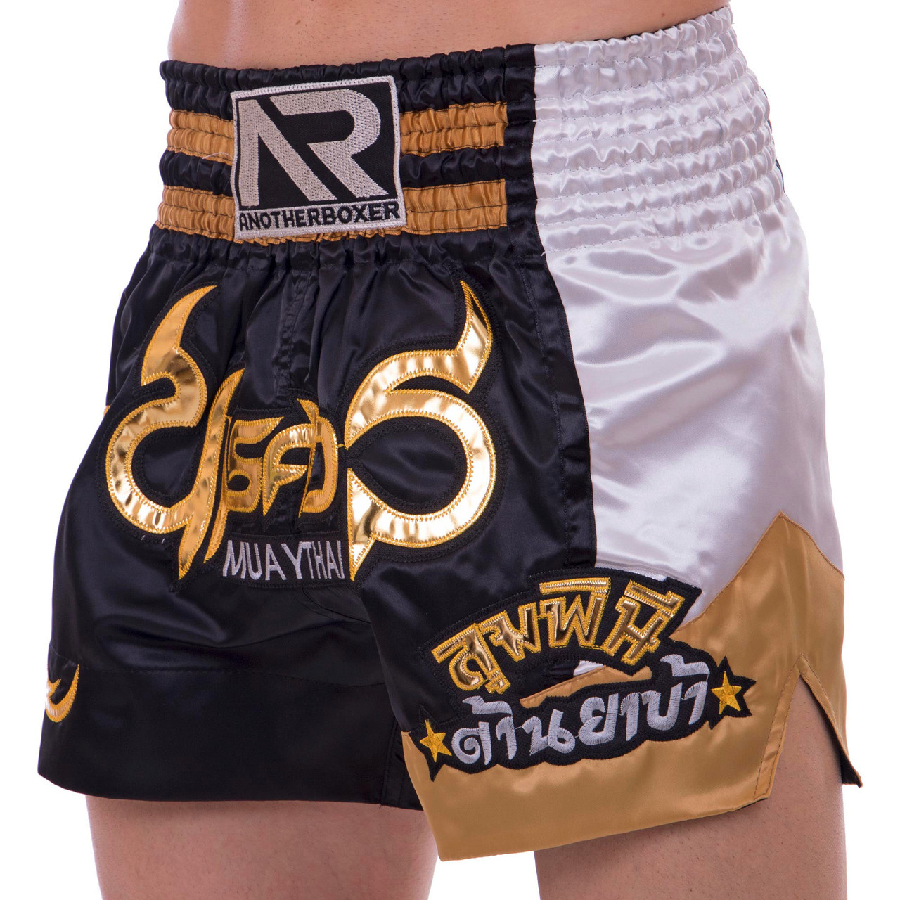 Шорты для тайского бокса и кикбоксинга Another Boxing 2344 размер M (46-48) Black-Gold-White
Шорты для тайского бокса и кикбоксинга Another Boxing 2344 размер M (46-48) Black-Gold-White