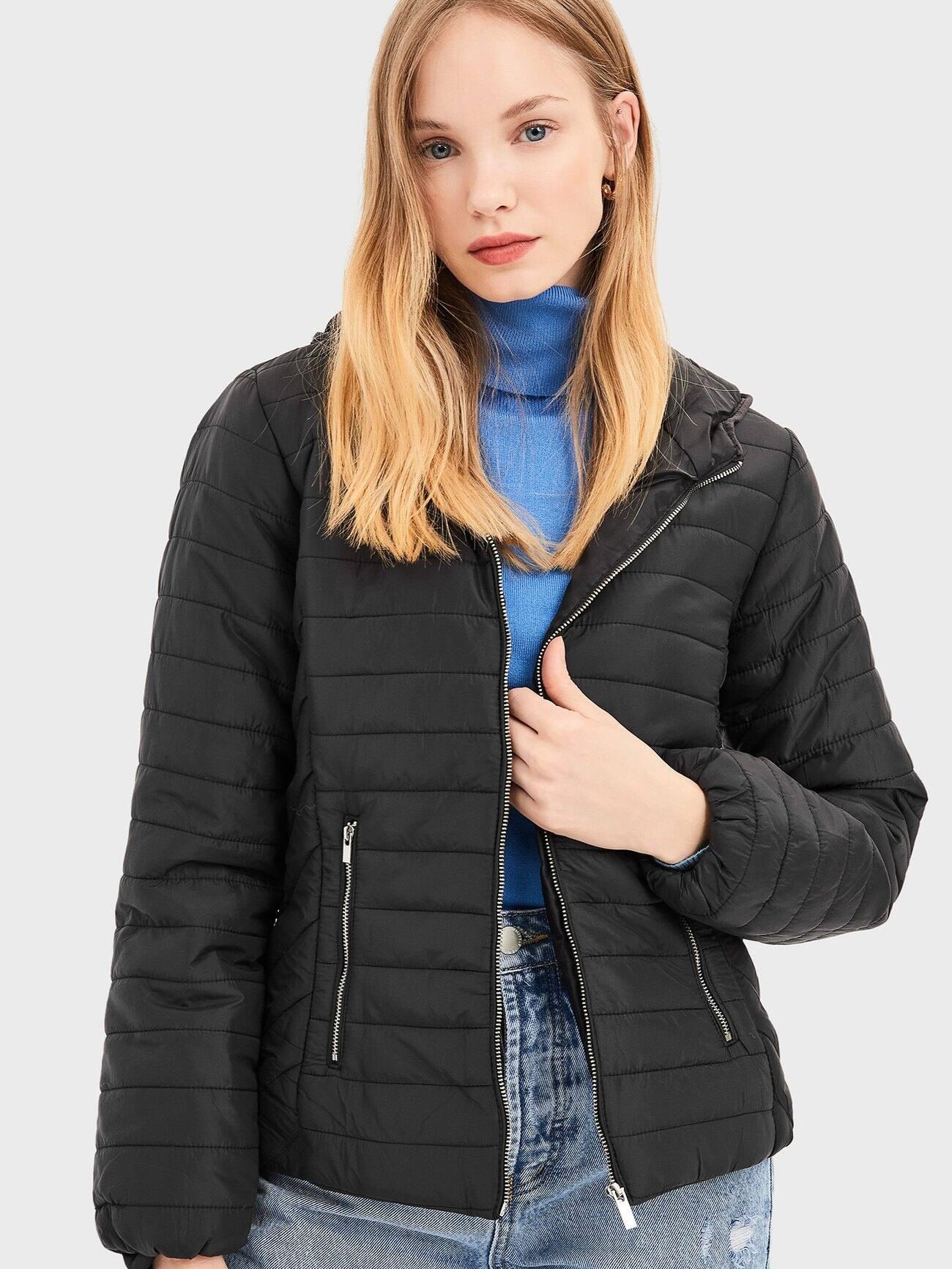 Куртка Stradivarius XAZ231772SDBK Черная, Куртка Stradivarius XAZ231772SDBK M Черная
Куртка Stradivarius XAZ231772SDBK Черная, Куртка Stradivarius XAZ231772SDBK M Черная