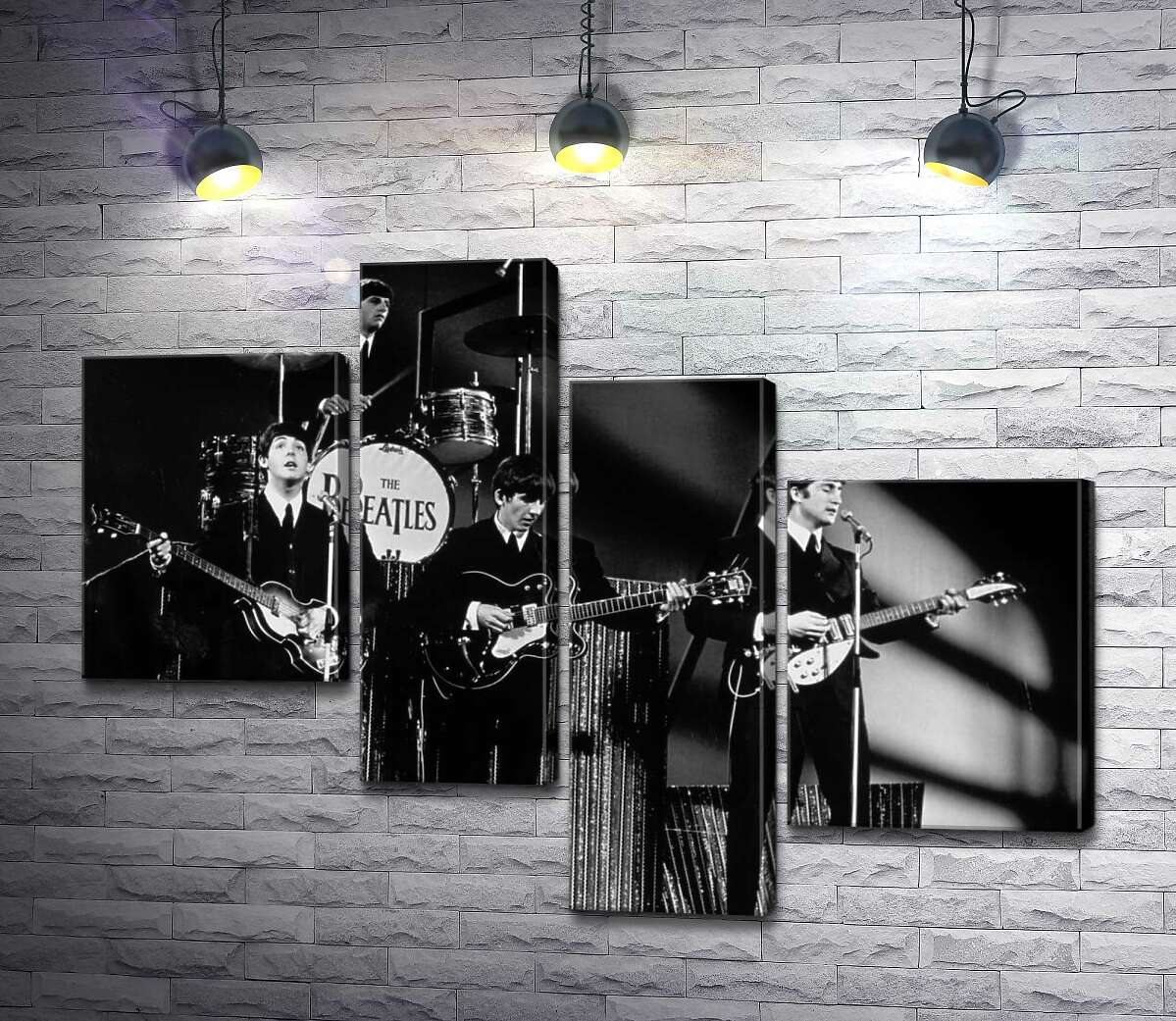 Модульная картина ArtPoster Молодая группа The Beatles на своем концерте 100x75 см Модуль №20
Модульная картина ArtPoster Молодая группа The Beatles на своем концерте 100x75 см Модуль №20