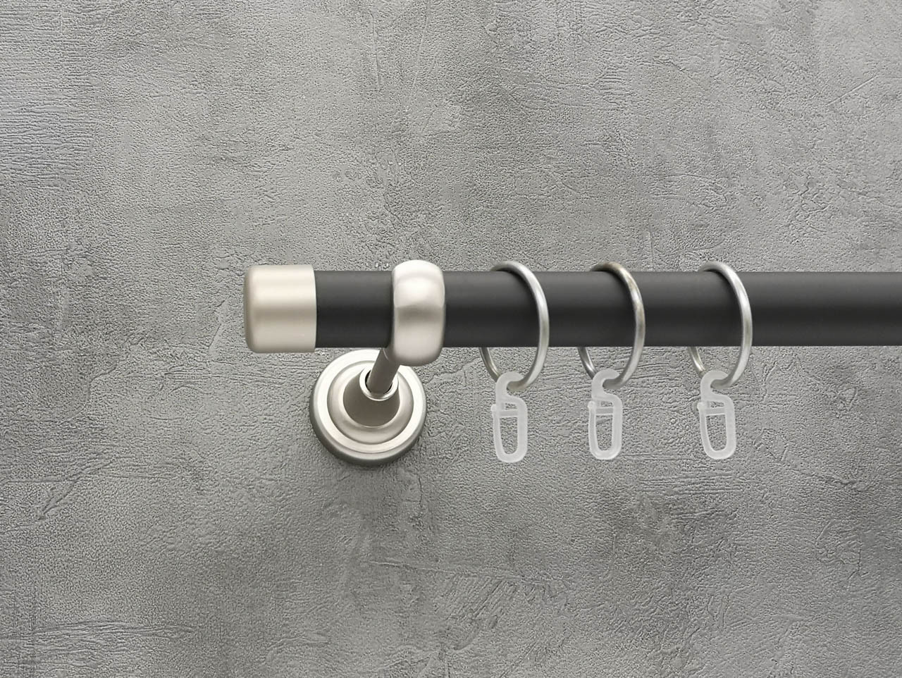 Карниз Quadrum Заглушка 400 см одинарный Сатин/черный матовый открытый 25 мм гладкая (кольца с крючками)
Карниз Quadrum Заглушка 400 см одинарный Сатин/черный матовый открытый 25 мм гладкая (кольца с крючками)