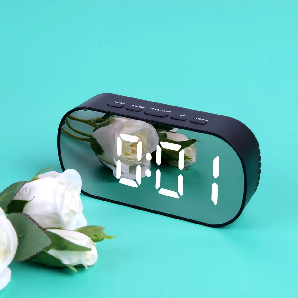 Электронные цифровые зеркальные настольные часы с белой LED подсветкой будильник температура дата (472944-Prob)
Электронные цифровые зеркальные настольные часы с белой LED подсветкой будильник температура дата (472944-Prob)