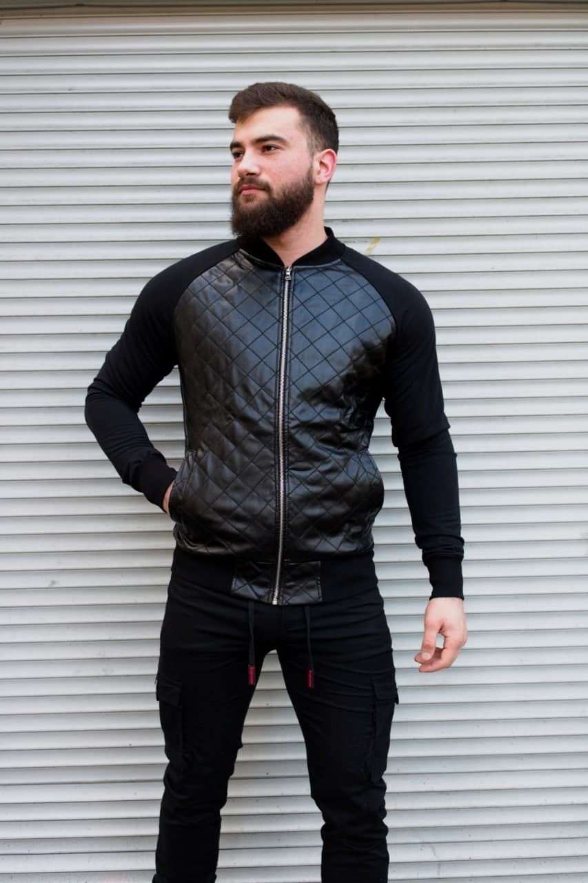 Кофта R.A. Leather Torso Romb черная 2115, Кофта R.A. Leather Torso Romb M черная 2115-M
Кофта R.A. Leather Torso Romb черная 2115, Кофта R.A. Leather Torso Romb M черная 2115-M