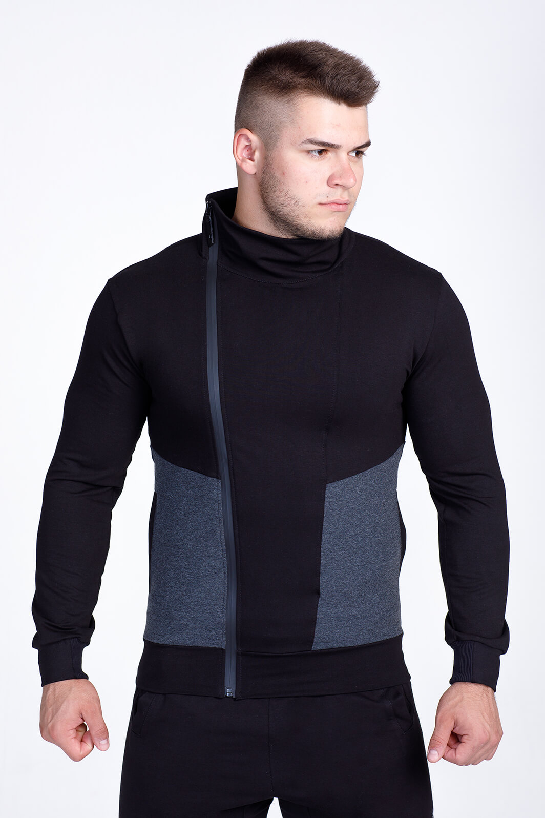 Мужская спортивная кофта на змейке из хлопка с карманами Berserk Sport Casual Activity black 011543 M 2000000018959
Мужская спортивная кофта на змейке из хлопка с карманами Berserk Sport Casual Activity black 011543 M 2000000018959