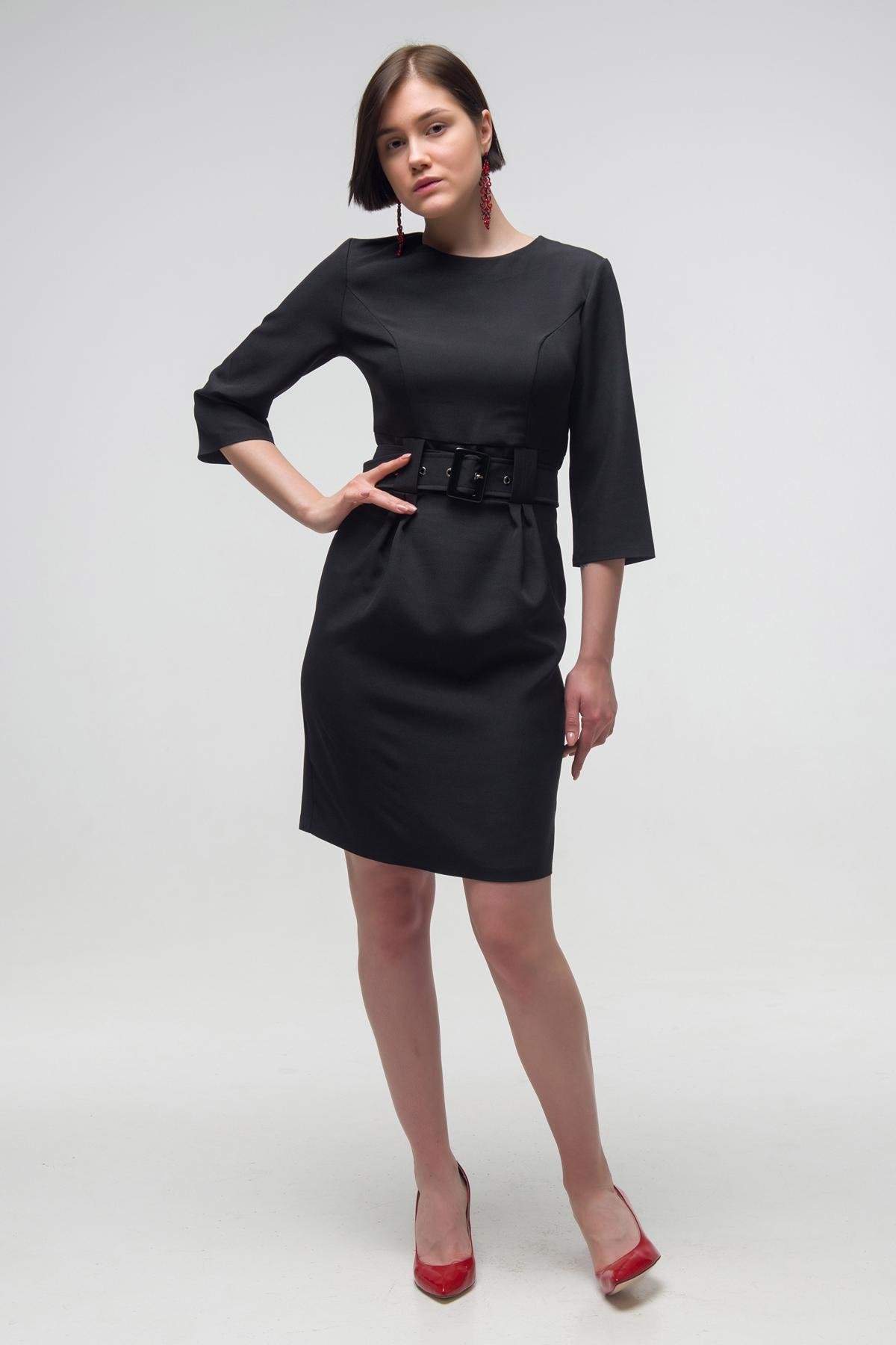 Платье FLFashion Агния ТПА 2684 повседневное до середины бедра черное, Платье FLFashion Агния ТПА 2684 повседневное до середины бедра 44 черное
Платье FLFashion Агния ТПА 2684 повседневное до середины бедра черное, Платье FLFashion Агния ТПА 2684 повседневное до середины бедра 44 черное