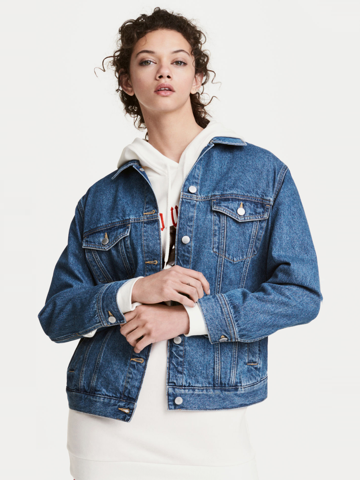 Джинсовая куртка H&M 2112-7861701 Синяя, Джинсовая куртка H&M 2112-7861701 34 Синяя
Джинсовая куртка H&M 2112-7861701 Синяя, Джинсовая куртка H&M 2112-7861701 34 Синяя