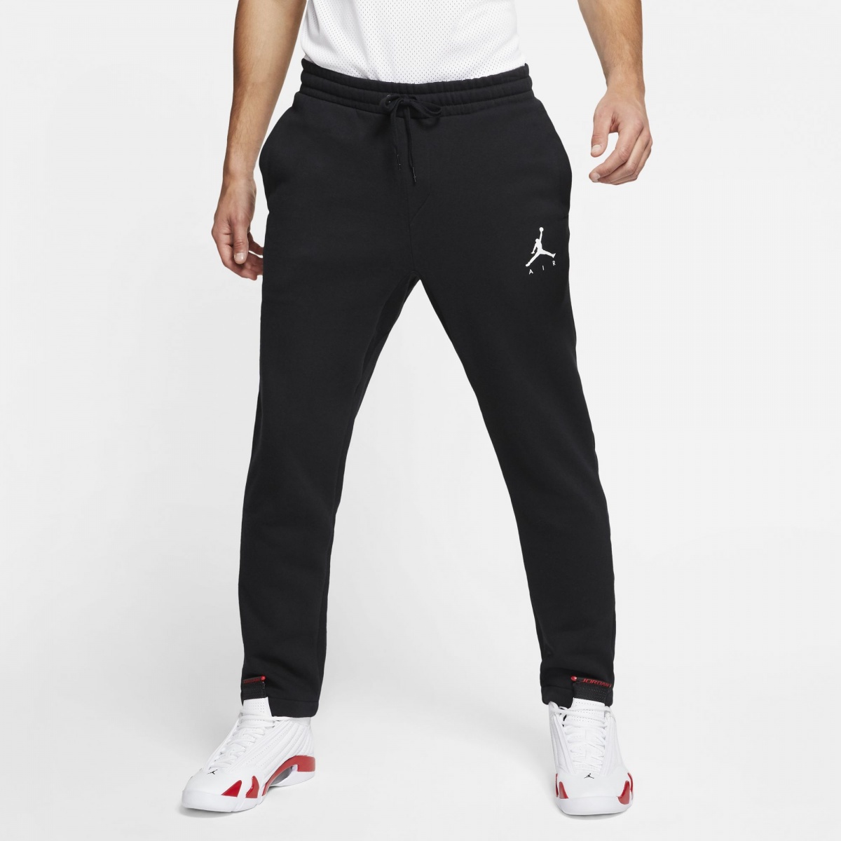 Штаны JORDAN M J JUMPMAN FLEECE OH PANT черный AV3160010, Штаны JORDAN M J JUMPMAN FLEECE OH PANT S черный AV3160010
Штаны JORDAN M J JUMPMAN FLEECE OH PANT черный AV3160010, Штаны JORDAN M J JUMPMAN FLEECE OH PANT S черный AV3160010