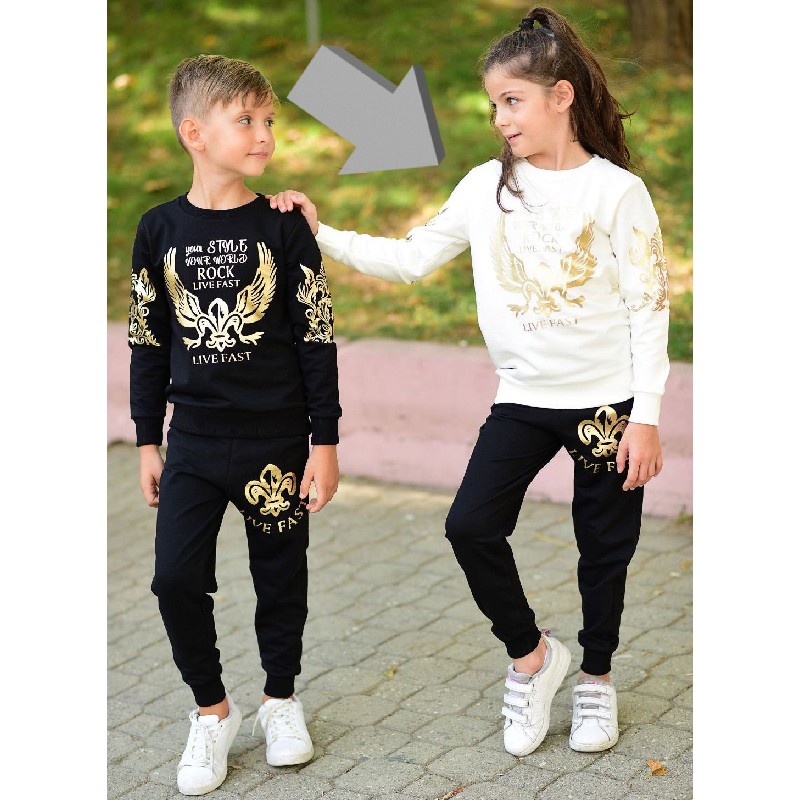 Футболка с длинным рукавом + Брюки для мальчика HA 388 140 см кремовый/черный (302038)
Футболка с длинным рукавом + Брюки для мальчика HA 388 140 см кремовый/черный (302038)