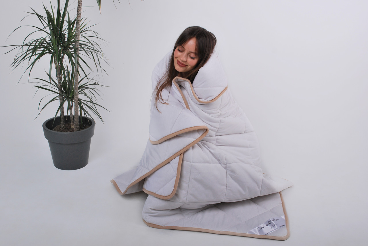 Одеяло односпальное из шерсти мериноса Goodnight.Store облегченное антиаллергенное Lite белое 160х200
Одеяло односпальное из шерсти мериноса Goodnight.Store облегченное антиаллергенное Lite белое 160х200