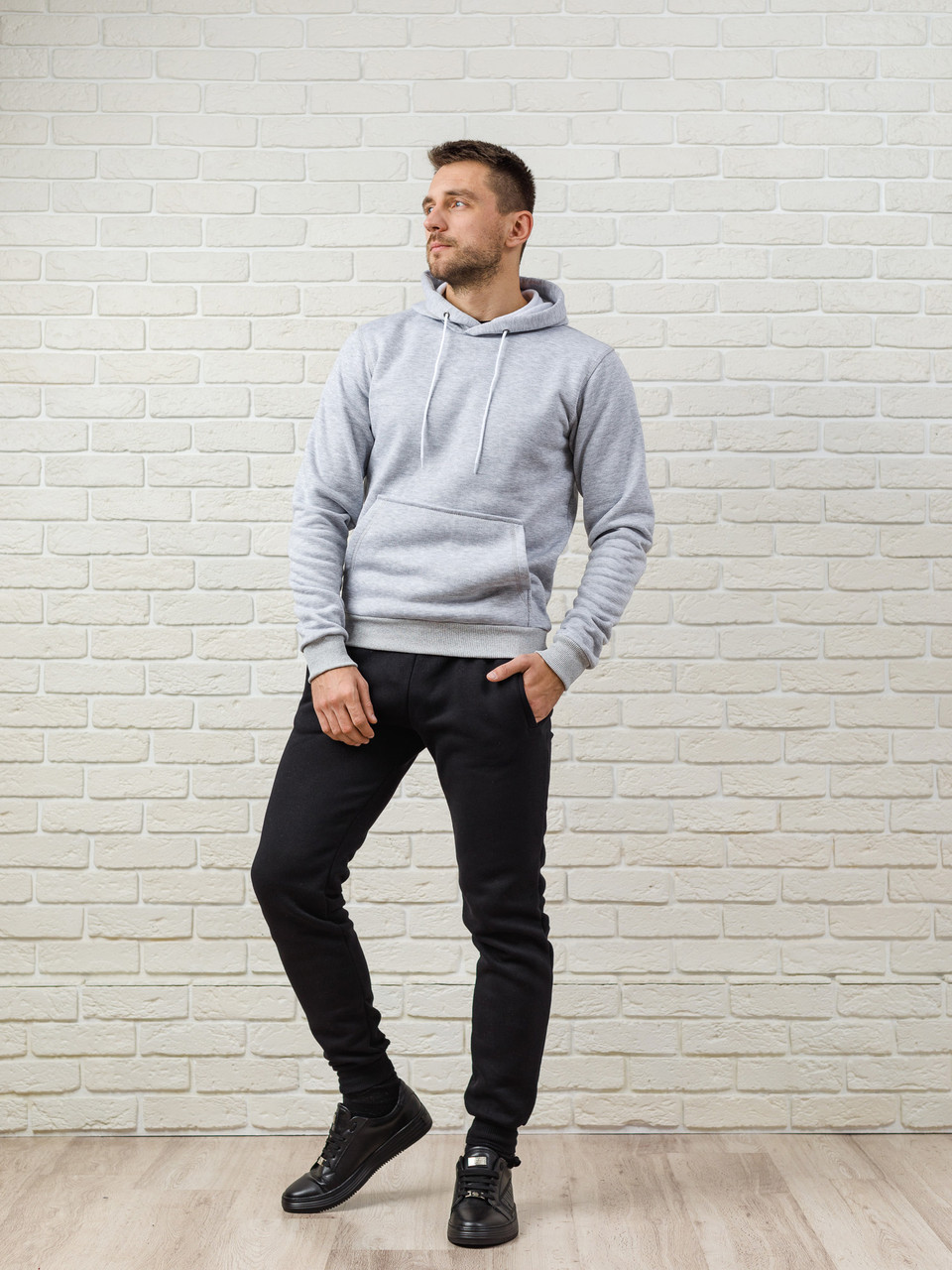 Спортивный костюм мужской теплый WB худи и штаны размер серо-черный, Спортивный костюм мужской теплый WB худи и штаны размер M серо-черный
Спортивный костюм мужской теплый WB худи и штаны размер серо-черный, Спортивный костюм мужской теплый WB худи и штаны размер M серо-черный