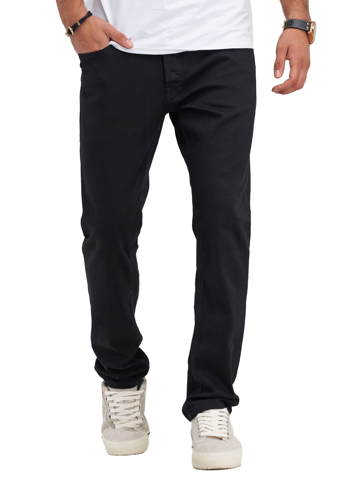 Джинсы Jack & Jones GLENN ARIS Black Denim черный, Джинсы Jack & Jones GLENN ARIS Black Denim 32-30 черный
Джинсы Jack & Jones GLENN ARIS Black Denim черный, Джинсы Jack & Jones GLENN ARIS Black Denim 32-30 черный