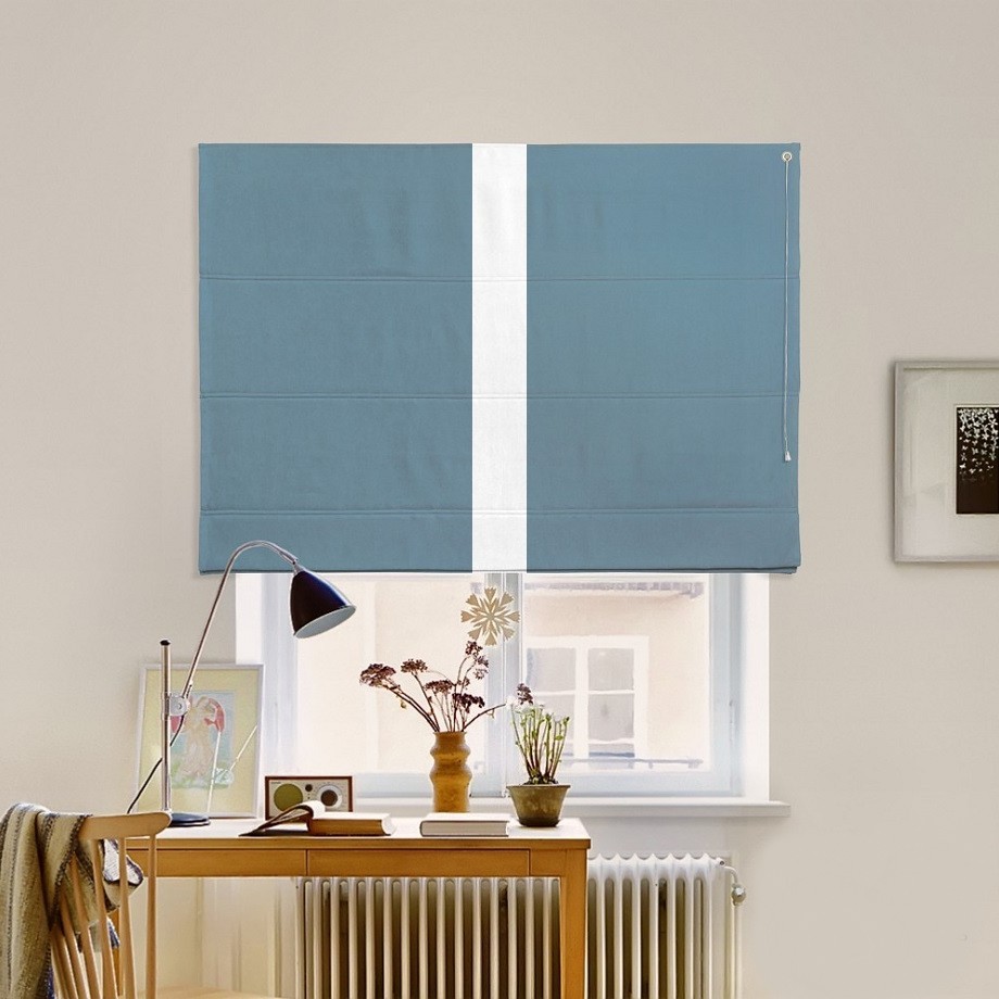 Римская штора с кантом по центру система Classic InHt Джуси велюр Морской/Белый 230х160 см 
Римская штора с кантом по центру система Classic InHt Джуси велюр Морской/Белый 230х160 см