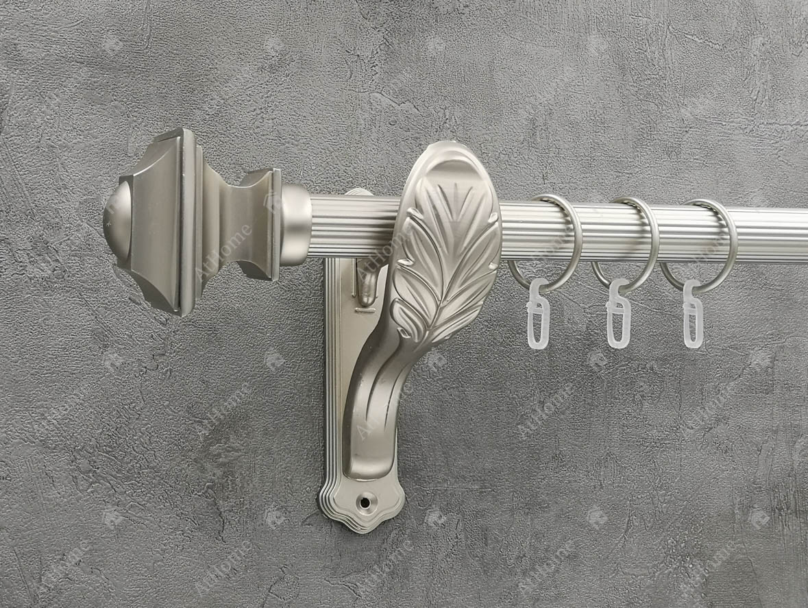 Карниз Quadrum Борджеза 200 см одинарный ретро Сатин 25 мм рифленая (кольца с крючками)
Карниз Quadrum Борджеза 200 см одинарный ретро Сатин 25 мм рифленая (кольца с крючками)