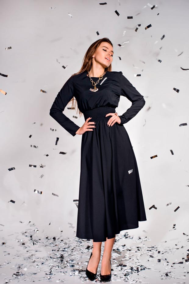 Женское JADONE FASHION платье из софта с юбкой полусолнце Ариэль цвет черный S (Платье Ариэль черный)
Женское JADONE FASHION платье из софта с юбкой полусолнце Ариэль цвет черный S (Платье Ариэль черный)
