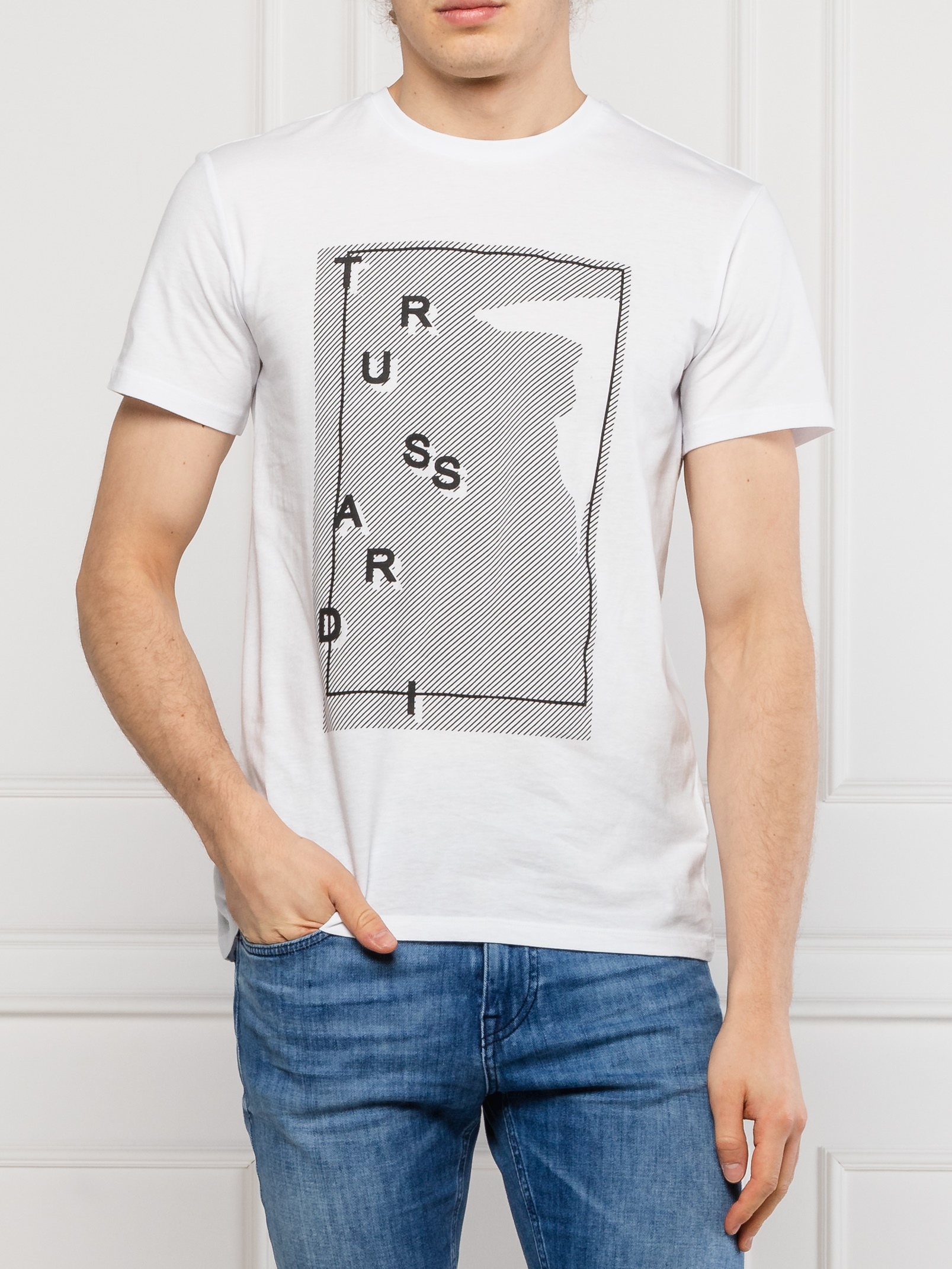 Футболка Trussardi 52T003041T0036013 Белый, Футболка Trussardi 52T003041T0036013 XL Белый
Футболка Trussardi 52T003041T0036013 Белый, Футболка Trussardi 52T003041T0036013 XL Белый