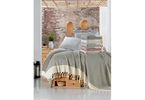 Плед Diva Liza Grey 220x250 Разноцветный
Плед Diva Liza Grey 220x250 Разноцветный