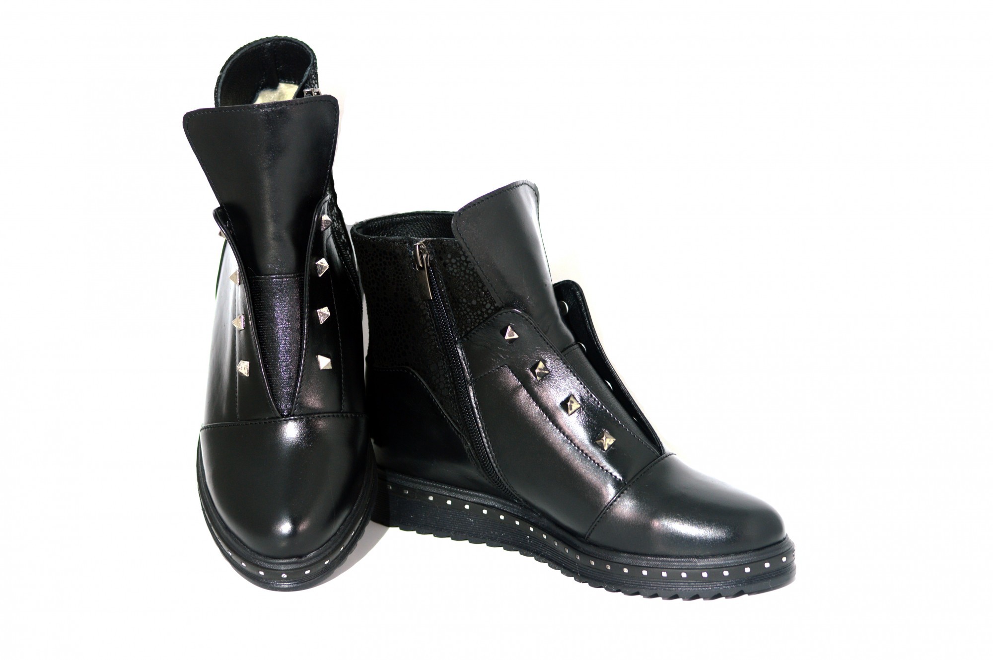 Ботинки Passo Avanti натуральная кожа 37 (23.5 см) черные (8320-2)
Ботинки Passo Avanti натуральная кожа 37 (23.5 см) черные (8320-2)