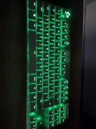 Клавіатура бездротова Logitech G915 Gaming TKL Tenkeyless LIGHTSPEED Wireless RGB Mechanical CARBON (920-009536) фото від покупців 1