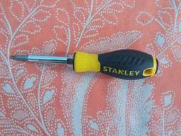 Отвертка Stanley 6 Way со сменными битами 6 в 1 190 мм (0-68-012) фото от покупателей 11