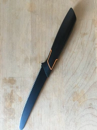 Кухонний ніж Fiskars Functional Form для томатів 13 см Black (1003092) фото від покупців 2