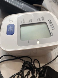 Тонометр  OMRON M2 Basic (HEM 7121–ALRU) фото от покупателей 10