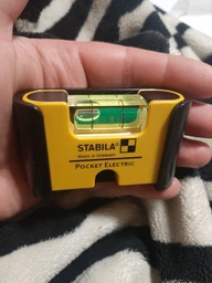 Уровень мини Stabila Type Pocket Electric магнитный 70 х 20 х 40 мм (17775st) фото от покупателей 2