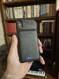 Чохол-акумулятор з бездротовою зарядкою Mophie Juice Pack Access, Power Bank 2000 mAh Б. У. для Iphone X/XS Black фото від покупців 2