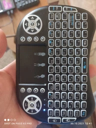 Универсальный пульт Беспроводная блютус мини Клавиатура для Android и SMART TV Air Mouse i8 KEYBOARD wireless TV телевизора с Тачпадом