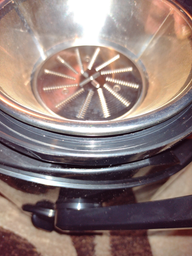Соковижималка відцентрова ELECTROLUX ECJ1-4GB