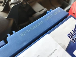 Автомобильный аккумулятор Varta Blue Dynamic 70А Ев (-/+) ASIA E23 (630EN) (570412063) фото от покупателей 4