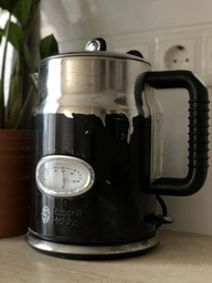 Електрочайник Russell Hobbs Retro Black 21671-70 фото от покупателей 6