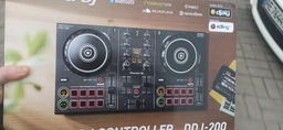 DJ-контроллер Pioneer DDJ-200