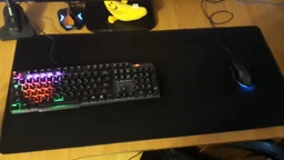 Игровая поверхность Fantech Basic MP80 Black/Green (MP80bg)
