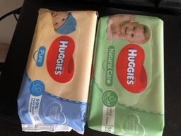 Вологі серветки дитячі Huggies Natural CARE 56 шт (5029053550152) фото від покупців 19