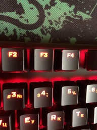 Клавиатура проводная HyperX Alloy FPS Pro Cherry MX Red USB (HX-KB4RD1-RU/R1) фото от покупателей 9