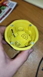 Коробка монтажна Schneider Electric для порожніх стін 68 x 45 мм (IMT35150)