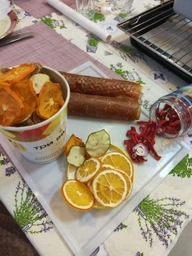Сушилка для овощей и фруктов WetAir WFD-K700BSS с металлическими лотками фото от покупателей 19