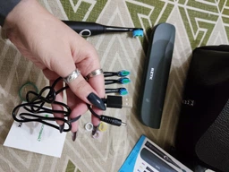 Электрическая зубная щетка RZTK SONIC Black фото от покупателей 5