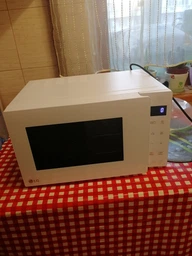 Мікрохвильова піч LG MH6595GIH