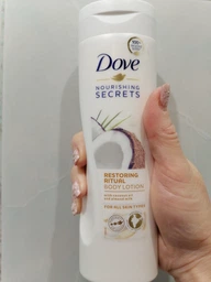 Лосьон для тела Dove Восстанавливающий с кокосовым маслом и миндальным молочком 250 мл (8710908778322)