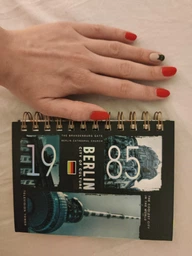 Блокнот Аркуш Berlin B6 120 аркушів у клітинку бічна спіраль кремовий папір (1В1704) фото від покупців 2
