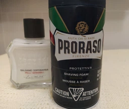 Пена для бритья Proraso Blue Line с алоэ и витамином Е 300 мл (8004395002085) фото от покупателей 3