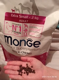 Сухой корм для собак Monge Extra Small Adult со вкусом курицы 800 г (8009470011419)