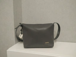 Кожаная женская сумка кросс-боди Borsacomoda 810023 черная фото от покупателей 14
