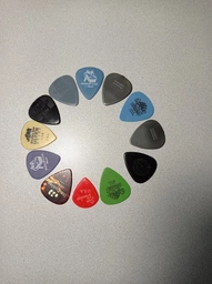 Медиаторы Dunlop PVP102 Pick Variety Pack Medium/Heavy (12 шт.) фото от покупателей 10