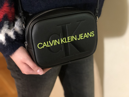 WOMEN BAG CALVIN KLEIN SCULPTED CAMERA BAG MONO K60K608373-BDS