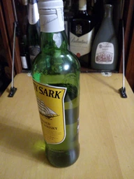 Виски Cutty Sark Original 1 л 40% (5010504100057) фото от покупателей 10
