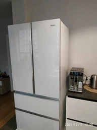 Холодильник з морозильною камерою Haier HB18FGSAAA