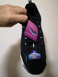 Жіночі кросівки Skechers D`Lites Freeze Talk Black/White 36 Білий 66666125-BLK фото від покупців 19